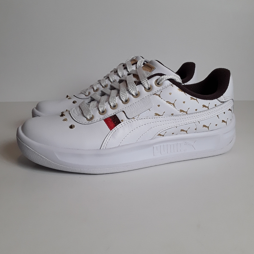 NEW Puma California Women's Studded Shoes Size 8.5